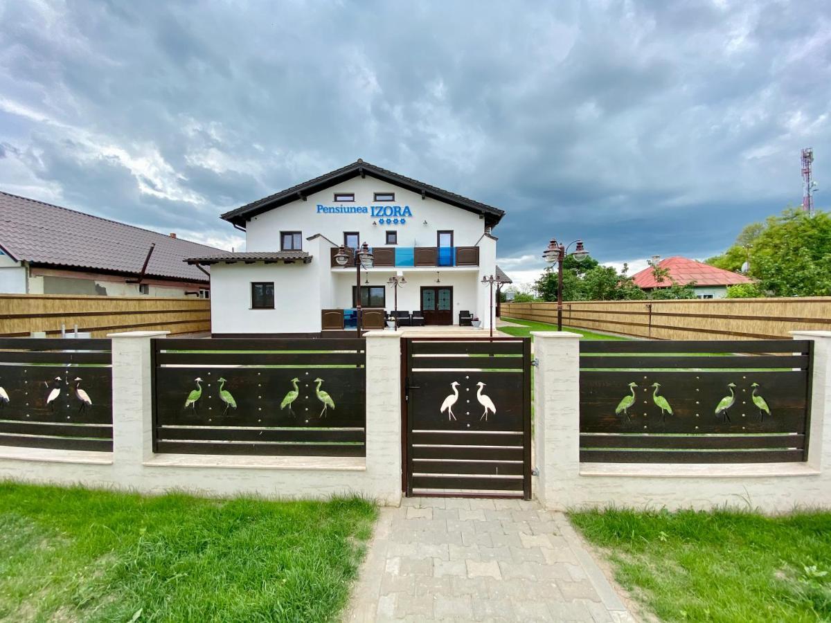 Pensiunea Izora Crisan  Ngoại thất bức ảnh